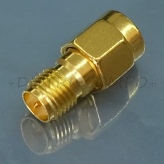 Adaptateur SMA mâle vers SMA RP femelle 50Ohm 132171RP Amphenol